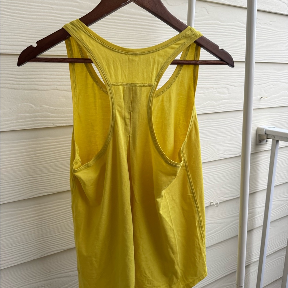 Lulu lemon Tank - Picture 8 of 8